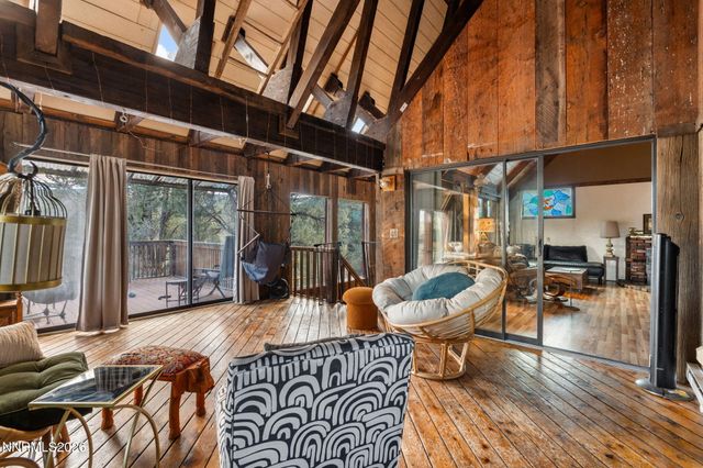 21845 Adobe Road, Reno, NV 89521