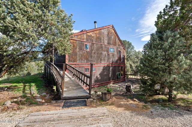 21845 Adobe Road, Reno, NV 89521