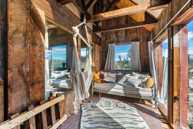 21845 Adobe Road, Reno, NV 89521