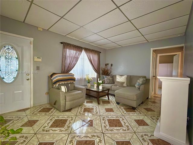 12550 NW 1st Avenue, North Miami, FL 33168