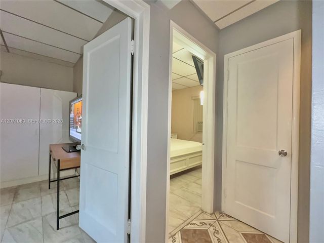 12550 NW 1st Avenue, North Miami, FL 33168