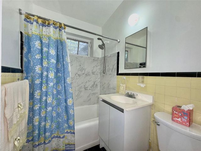 12550 NW 1st Avenue, North Miami, FL 33168