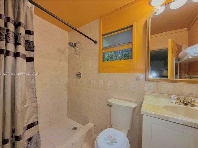 12550 NW 1st Avenue, North Miami, FL 33168