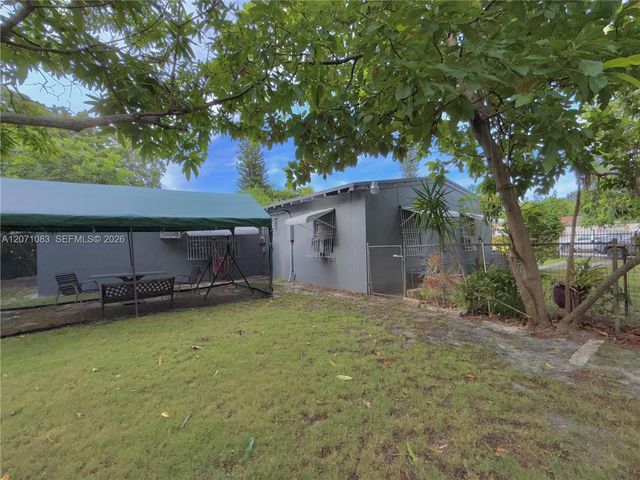 12550 NW 1st Avenue, North Miami, FL 33168