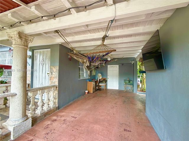 12550 NW 1st Avenue, North Miami, FL 33168