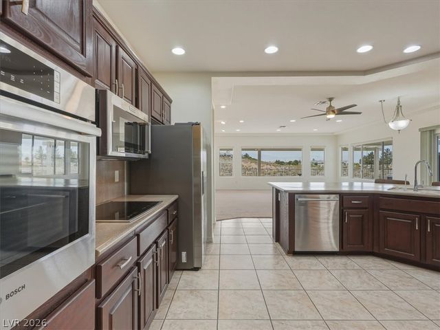 1605 Preston Park Drive, Henderson, NV 89052