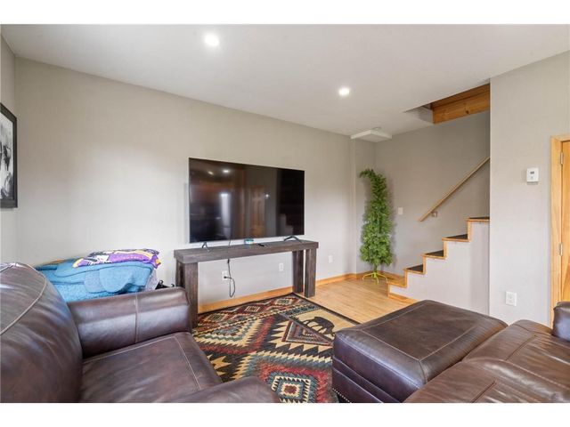 4202 E Zachau Road, Superior, WI 54880