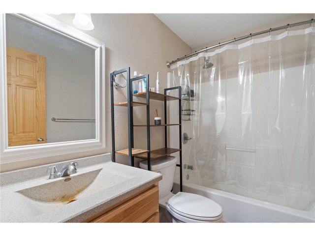 4202 E Zachau Road, Superior, WI 54880