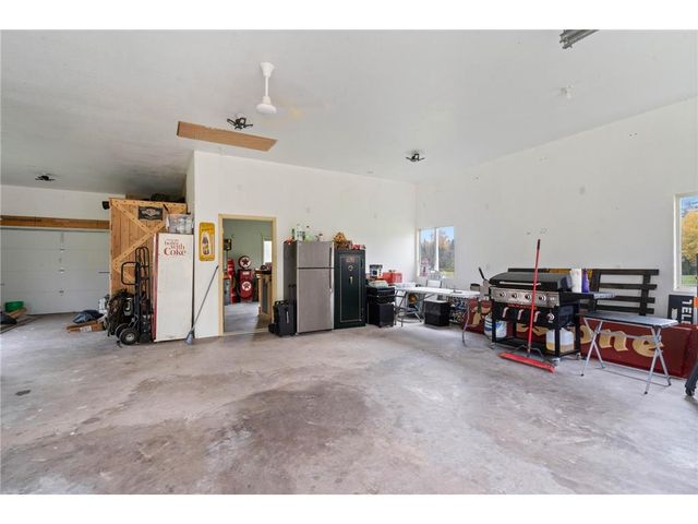 4202 E Zachau Road, Superior, WI 54880