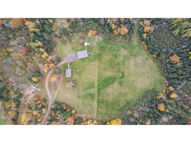 4202 E Zachau Road, Superior, WI 54880