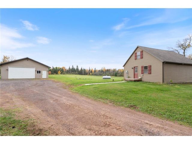 4202 E Zachau Road, Superior, WI 54880