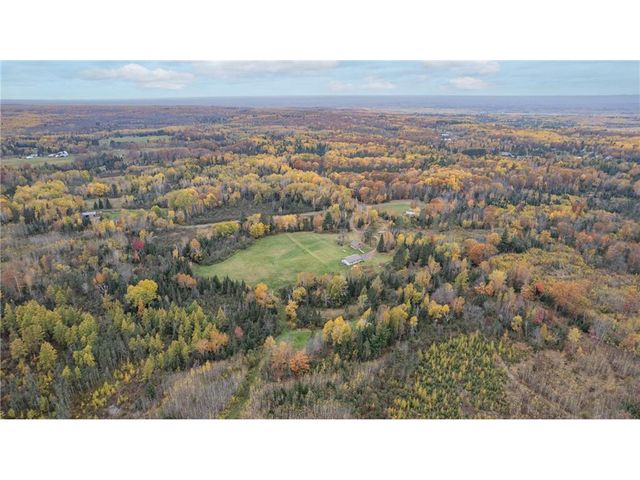 4202 E Zachau Road, Superior, WI 54880