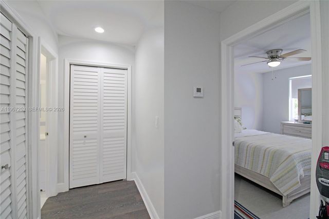 8172 SW 163rd Ct, Miami, FL 33193