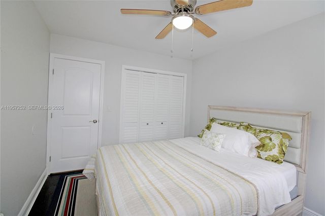 8172 SW 163rd Ct, Miami, FL 33193