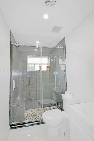 8172 SW 163rd Ct, Miami, FL 33193