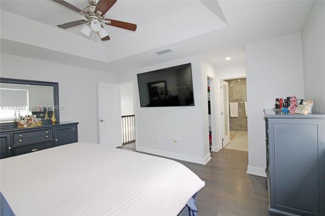 8172 SW 163rd Ct, Miami, FL 33193