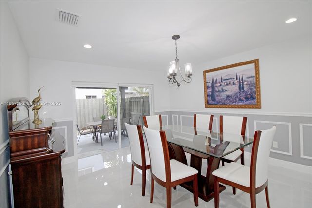 8172 SW 163rd Ct, Miami, FL 33193