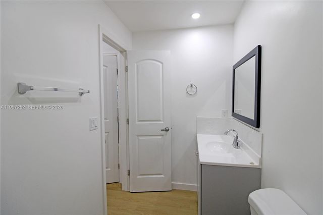 8172 SW 163rd Ct, Miami, FL 33193