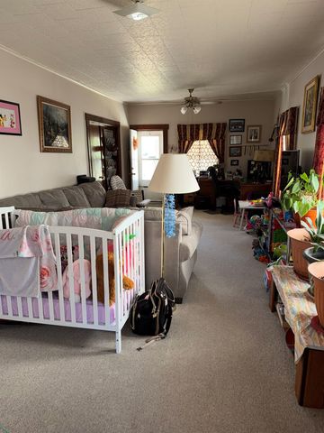 710 E 14th Ave, Winfield, KS 67156