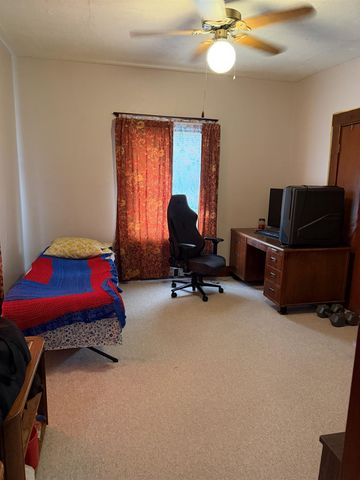 710 E 14th Ave, Winfield, KS 67156