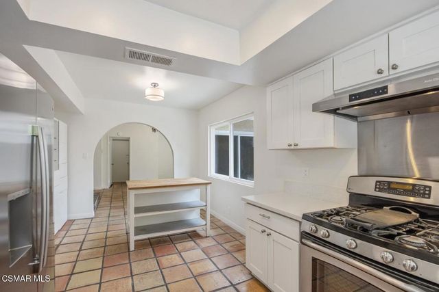 1114 Evenstar Avenue, Westlake Village, CA 91361