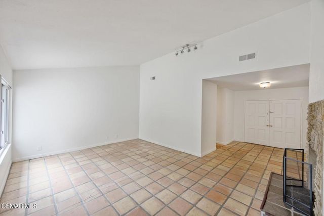 1114 Evenstar Avenue, Westlake Village, CA 91361