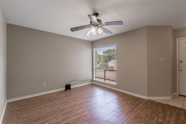 2404 Sycamore Avenue A-4, Huntsville, TX 77340