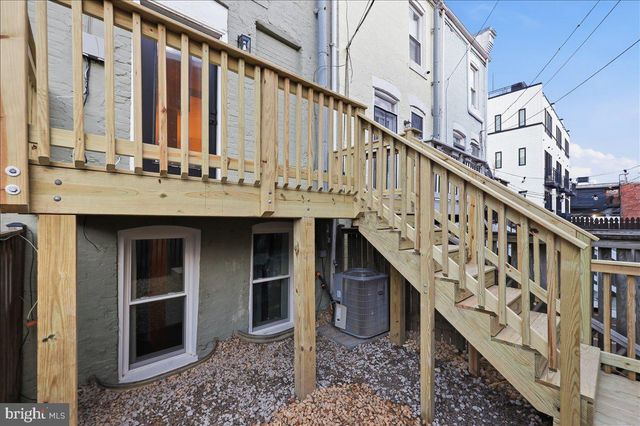 820 13TH ST NE, Washington, DC 20002