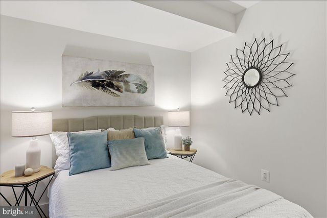 820 13TH ST NE, Washington, DC 20002