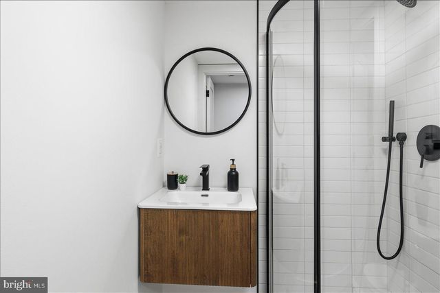 820 13TH ST NE, Washington, DC 20002