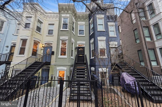820 13TH ST NE, Washington, DC 20002
