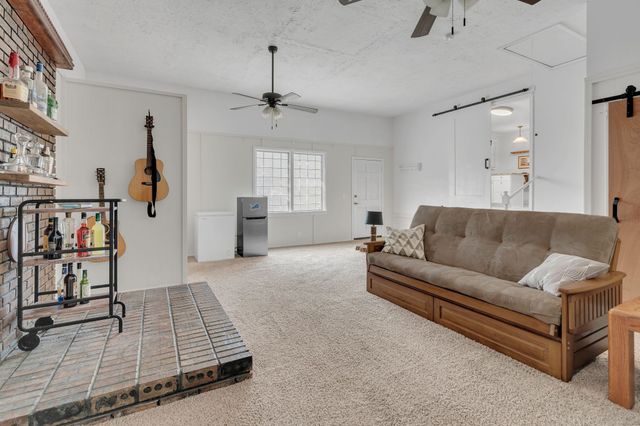 166 Oak Valley Dr, Nashville, TN 37207