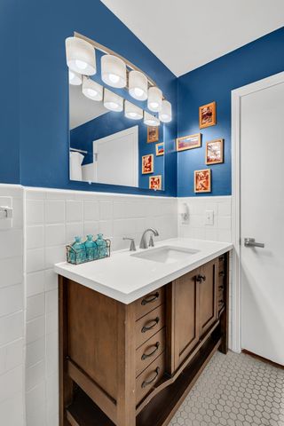 166 Oak Valley Dr, Nashville, TN 37207