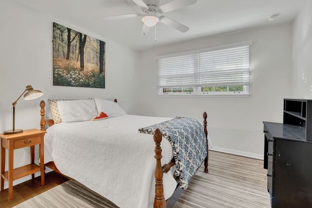 166 Oak Valley Dr, Nashville, TN 37207