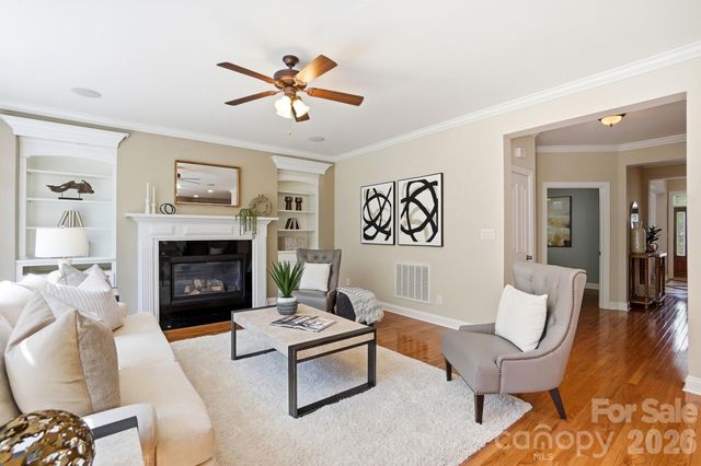 507 Five Leaf Lane, Waxhaw, NC 28173