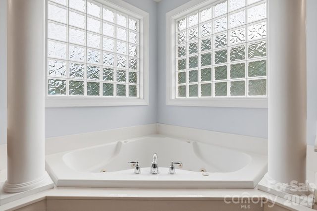 507 Five Leaf Lane, Waxhaw, NC 28173