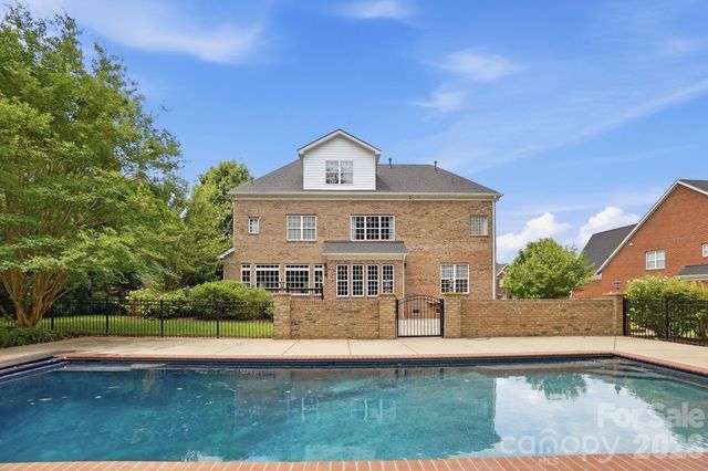 507 Five Leaf Lane, Waxhaw, NC 28173