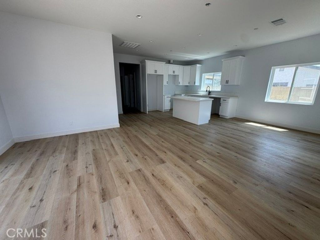 Image 10 of property listing at 7242 Valley View, Buena Park, CA 90620