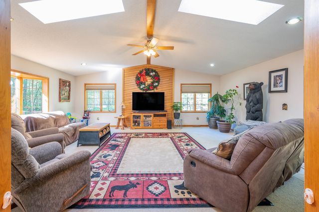 2554 S Fordney Road, Hemlock, MI 48626