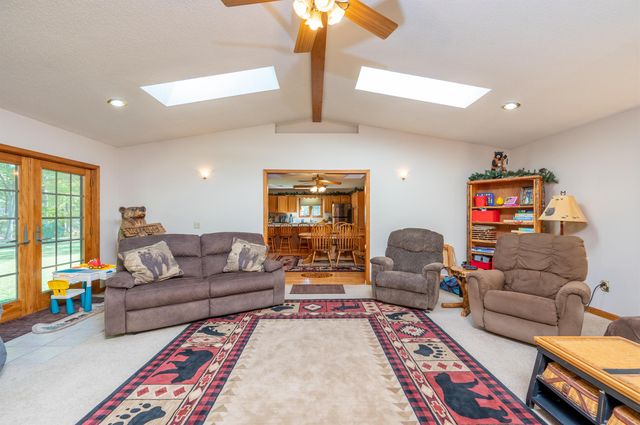 2554 S Fordney Road, Hemlock, MI 48626