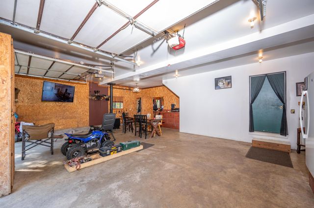 2554 S Fordney Road, Hemlock, MI 48626