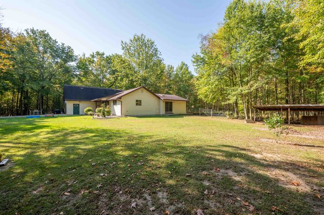 2554 S Fordney Road, Hemlock, MI 48626