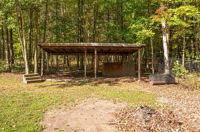 2554 S Fordney Road, Hemlock, MI 48626