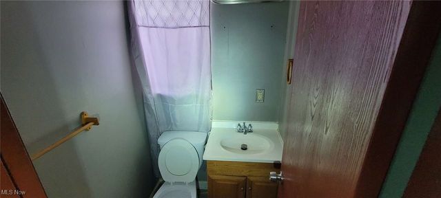 19113 Watercrest Avenue, Maple Heights, OH 44137