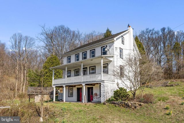 39 GILL RD, Mohnton, PA 19540