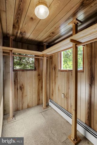 39 GILL RD, Mohnton, PA 19540