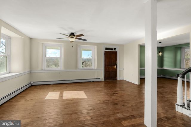 39 GILL RD, Mohnton, PA 19540