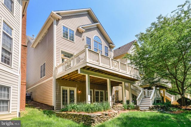 20269 ISLAND VIEW CT, Sterling, VA 20165
