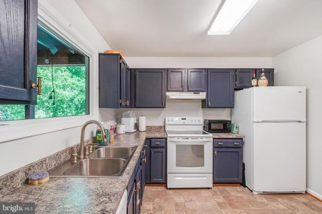 11615 KENTON DR, Fredericksburg, VA 22407