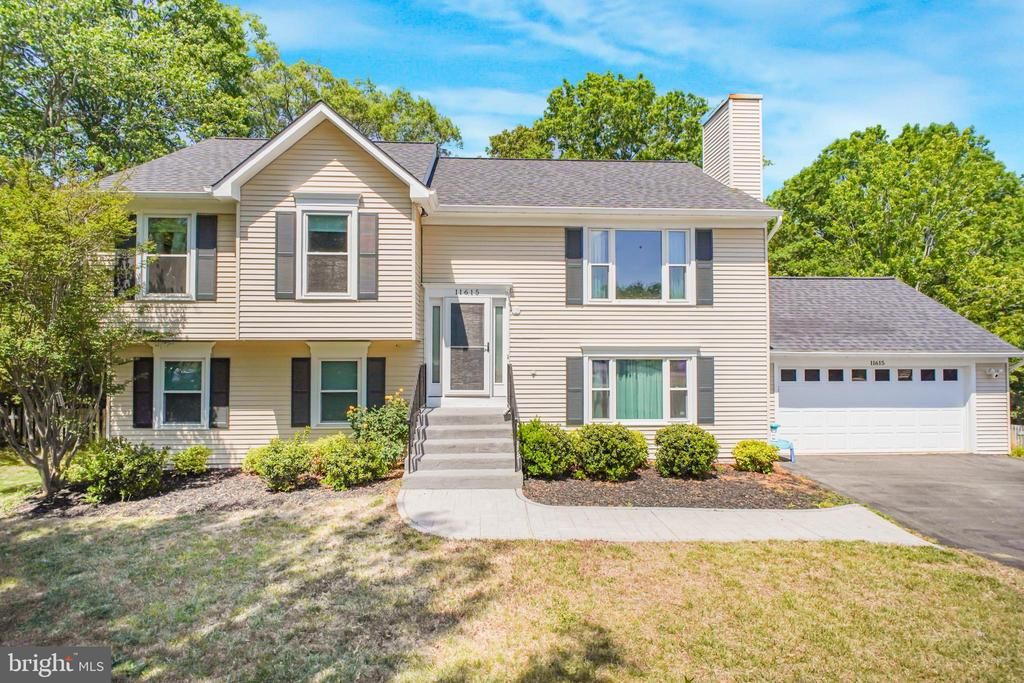 11615 KENTON DR, Fredericksburg, VA 22407